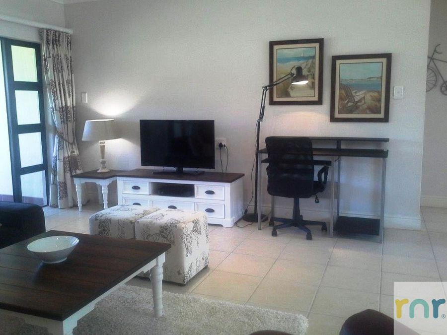 Selborne - ZPF20 - 3 bedroom unit - Photo 2