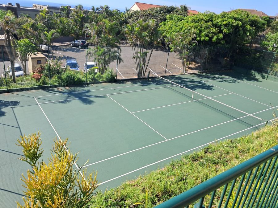 Tennis court