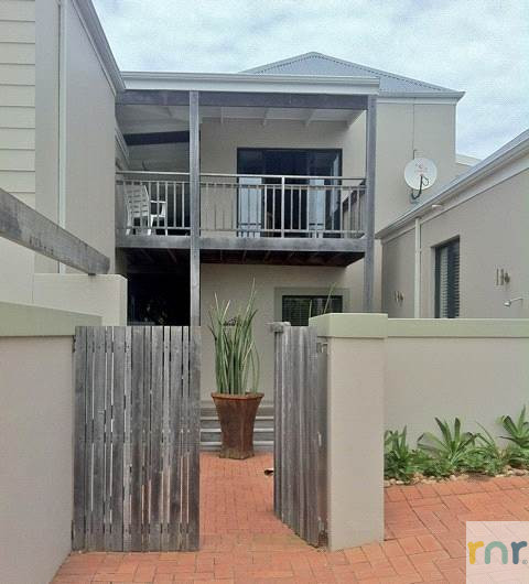 Prince's 4 Bedroom House ZPT1