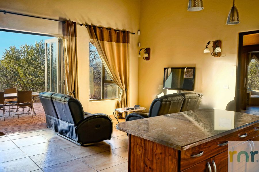 Zebula Kareefontein – 2 Bedroom Cottage – IV3 - Photo 3