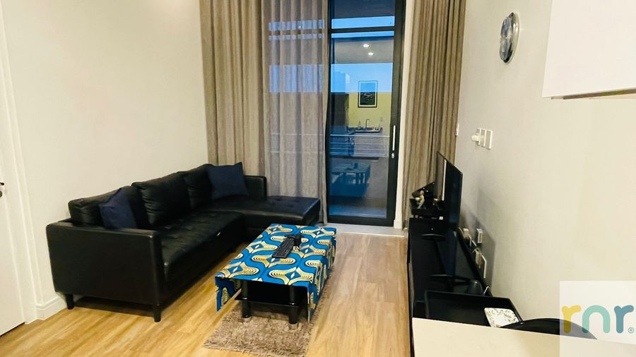 Illovo Central 1 Bedroom Apartment - Photo 4