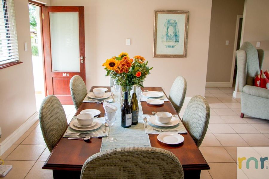 Selborne - ZPF26 - 3 bedroom unit - Photo 3