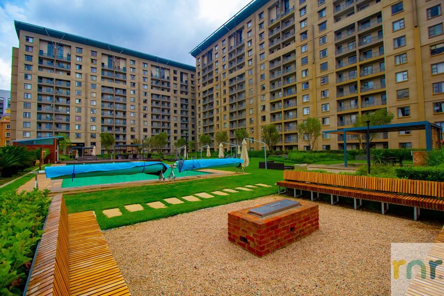 134 Westpoint, Sandton 2 Bedroom - Photo 3