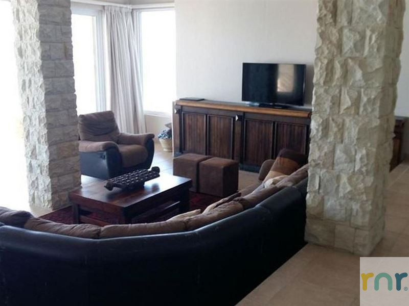 7 Bedroom Tinley Manor Beachfront KSV1 - Photo 4