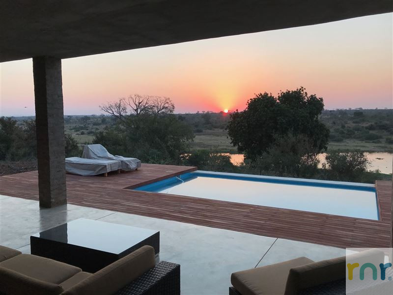 Mjejane Riverfront 5 Bedroom IML1