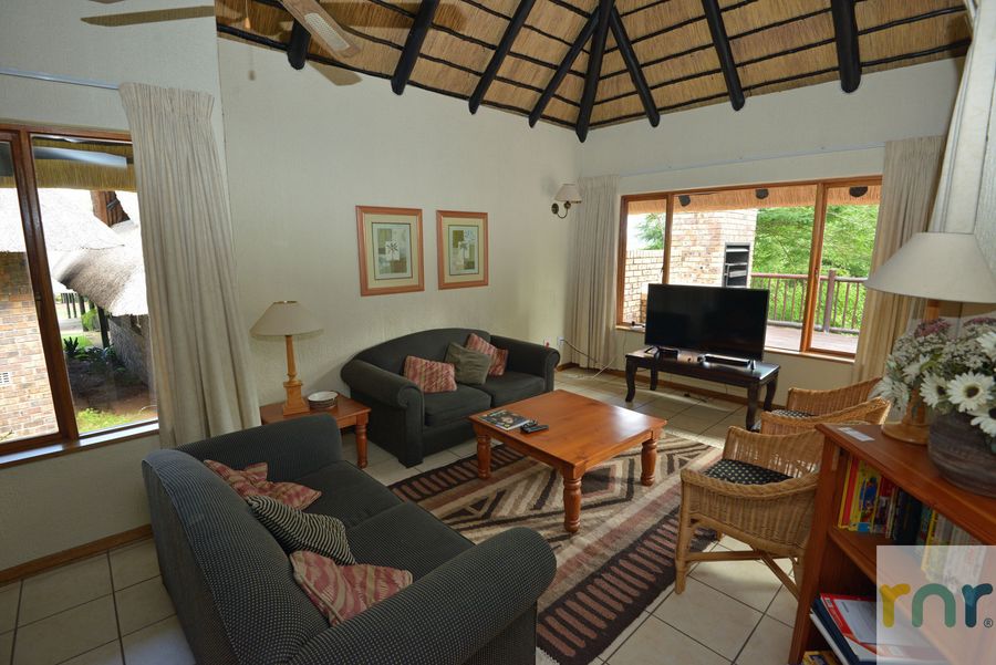 Kruger Park Lodge - KPT2 - 3 bedroom chalet - Photo 2