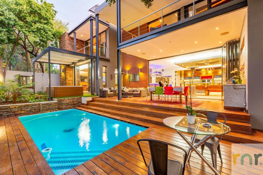 26A on Penguin Fourways