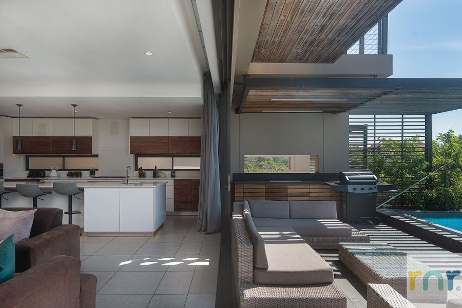 Stylish 19 Ocean's Edge 4 Bedroom Home, Zimbali - Photo 5