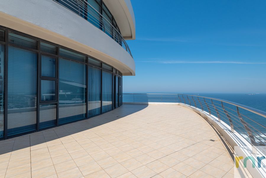 The Pearls Luxury 2 Bedroom with Oceanviews - Photo 3